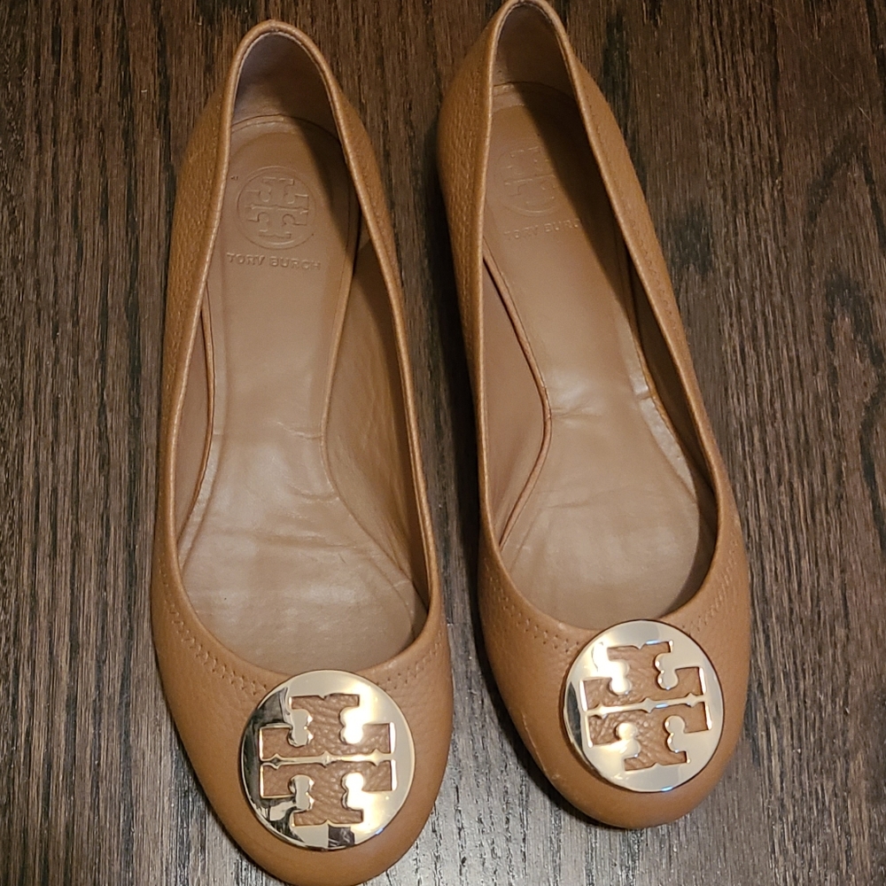 NWOT Tory Burch Flats